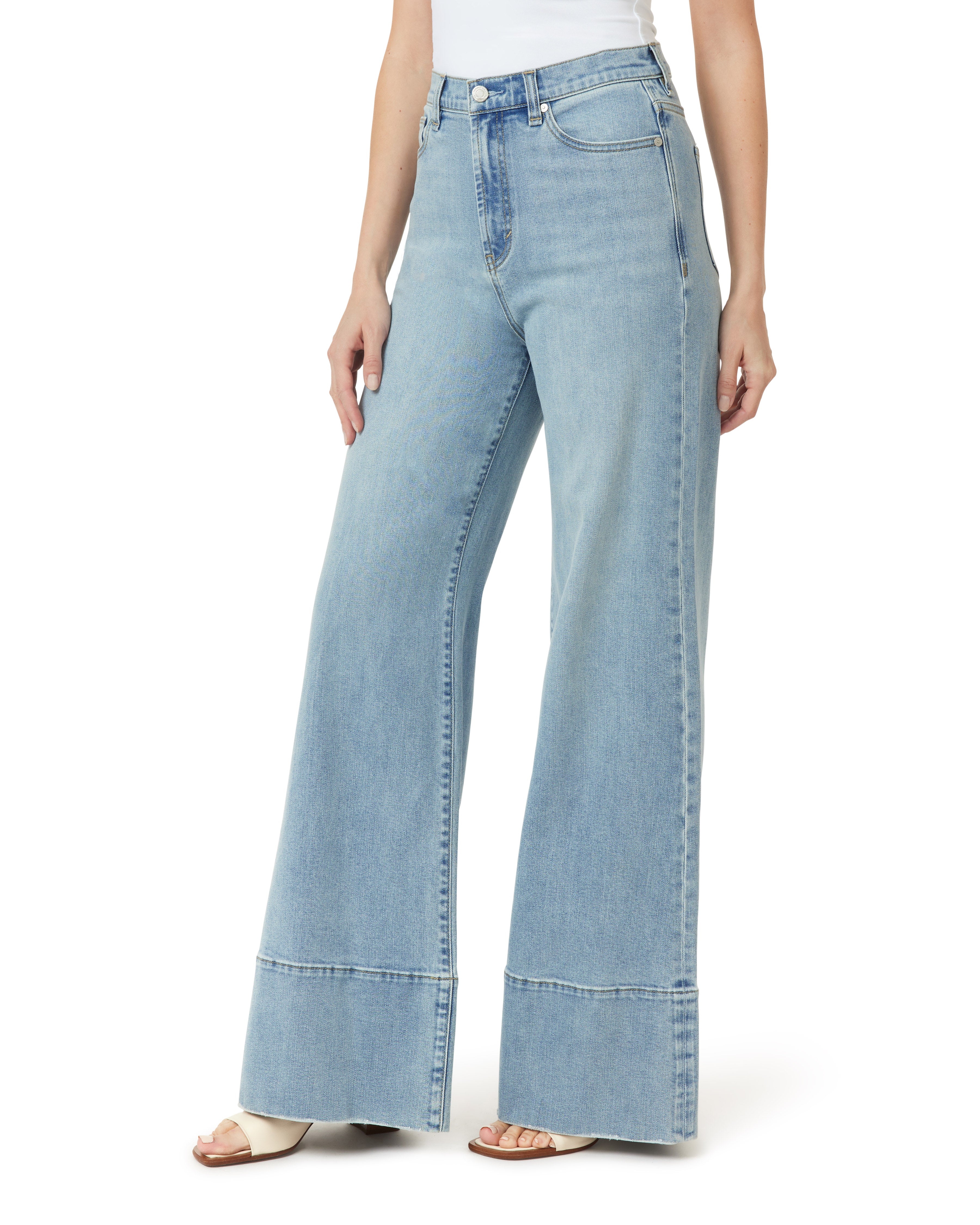 Emerson Relaxed Flare