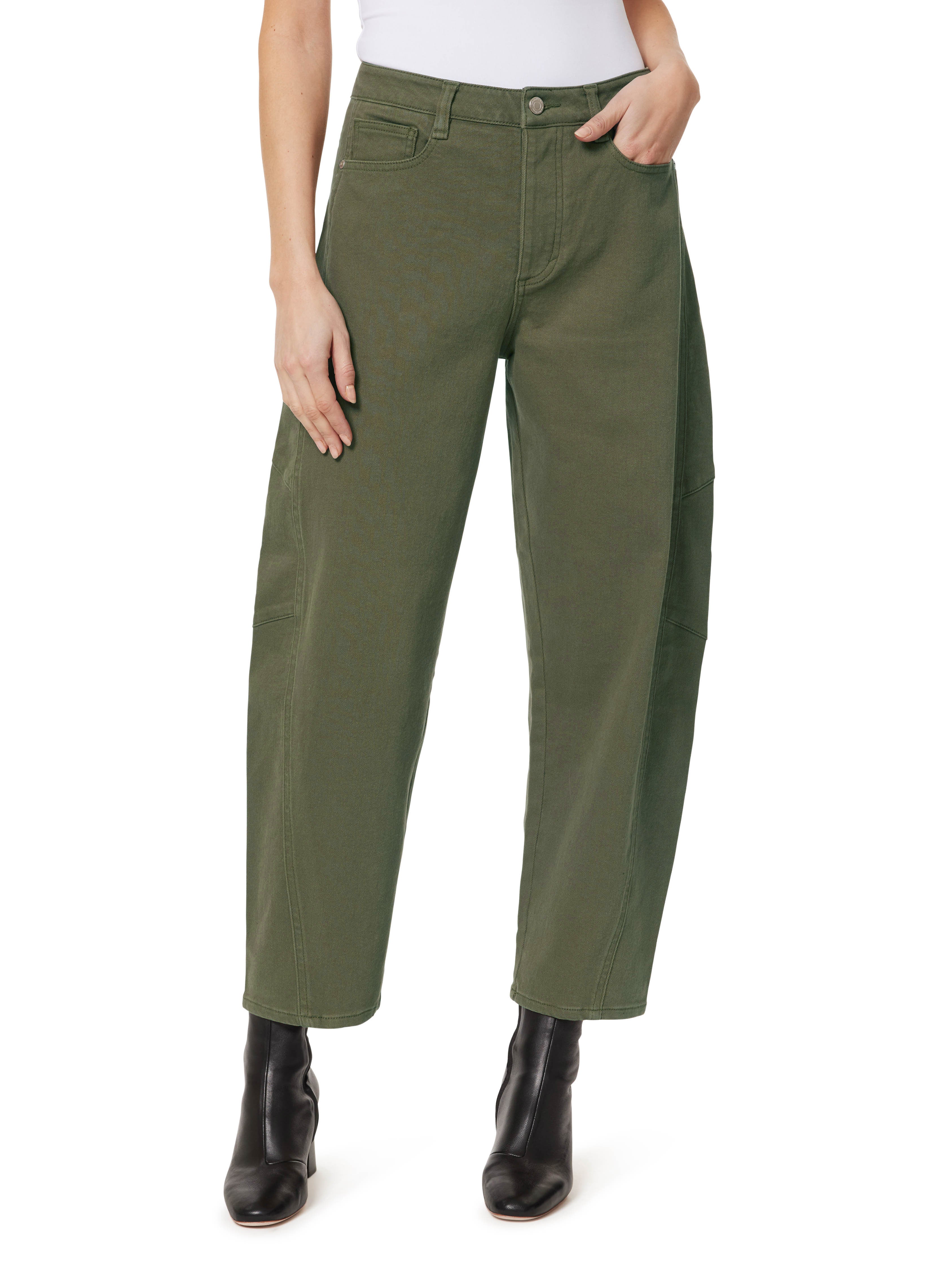Cropped Barrel Jeans