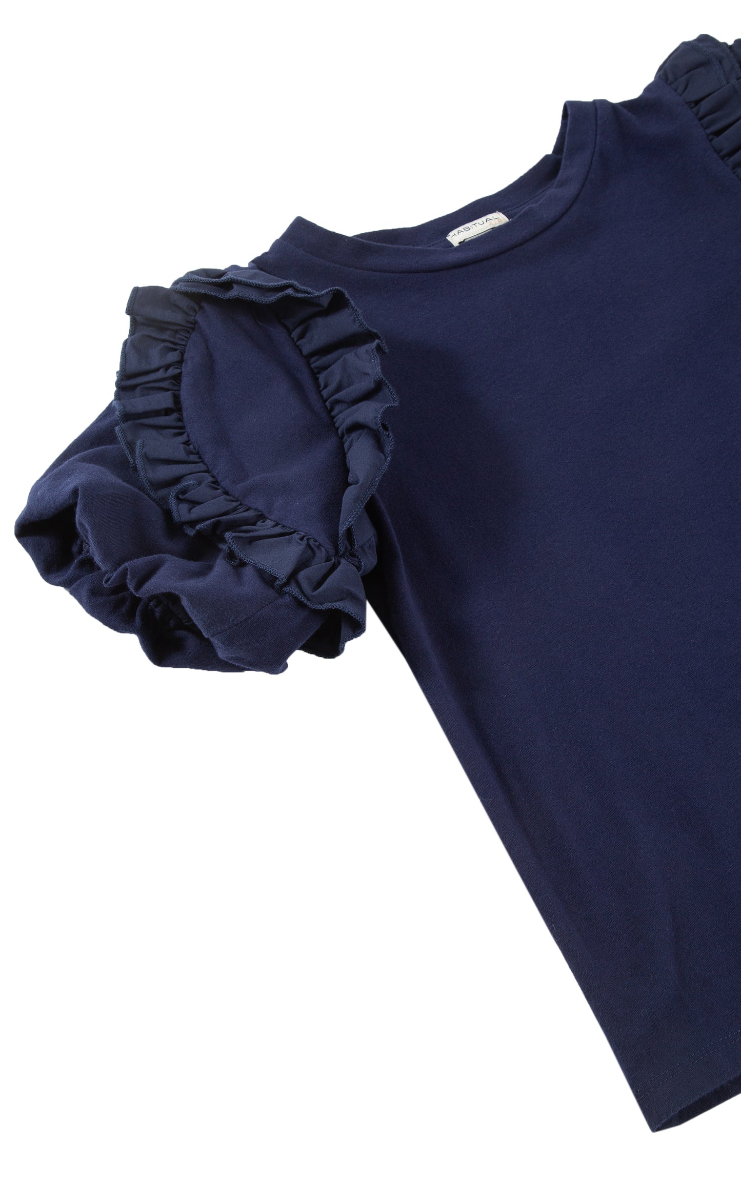 CLOSE UP OF DARK BLUE T-SHIRT WITH PLEATED RUFFLED SLEEVES